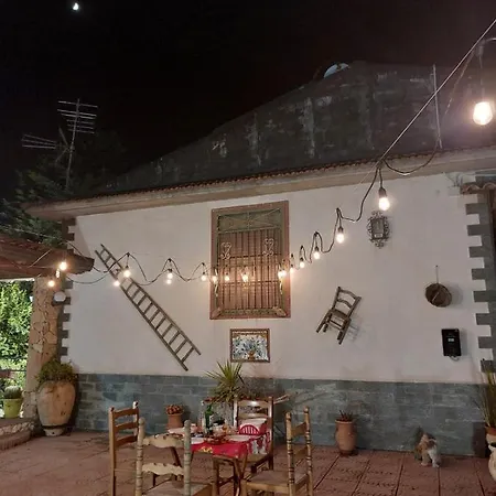 Punta Family House Vila San Giovanni La Punta